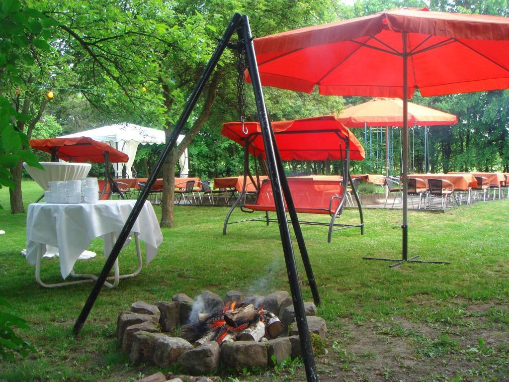 Kronsberger Hof 3*