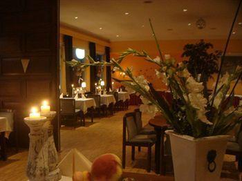 Hotel Kronsberger Hof 3*